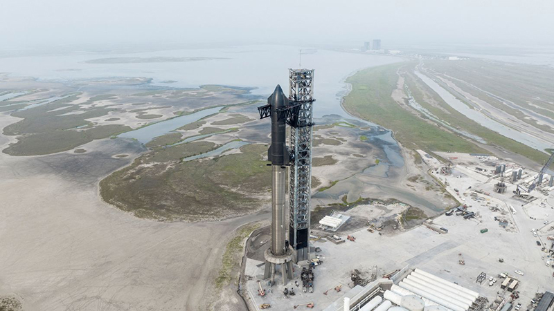 230416185608-01-spacex-starship-launch-test-handout.jpg