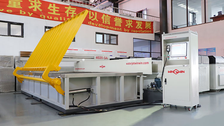 Water Jet Cutting Machine3.jpg